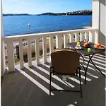 J I M By The Sea *