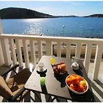 J I M By The Sea 아파트 로고즈니차