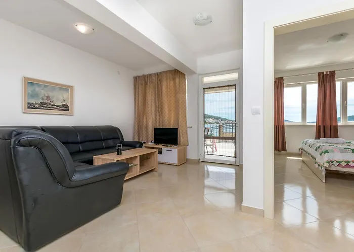 Apartman J I M By The Sea
